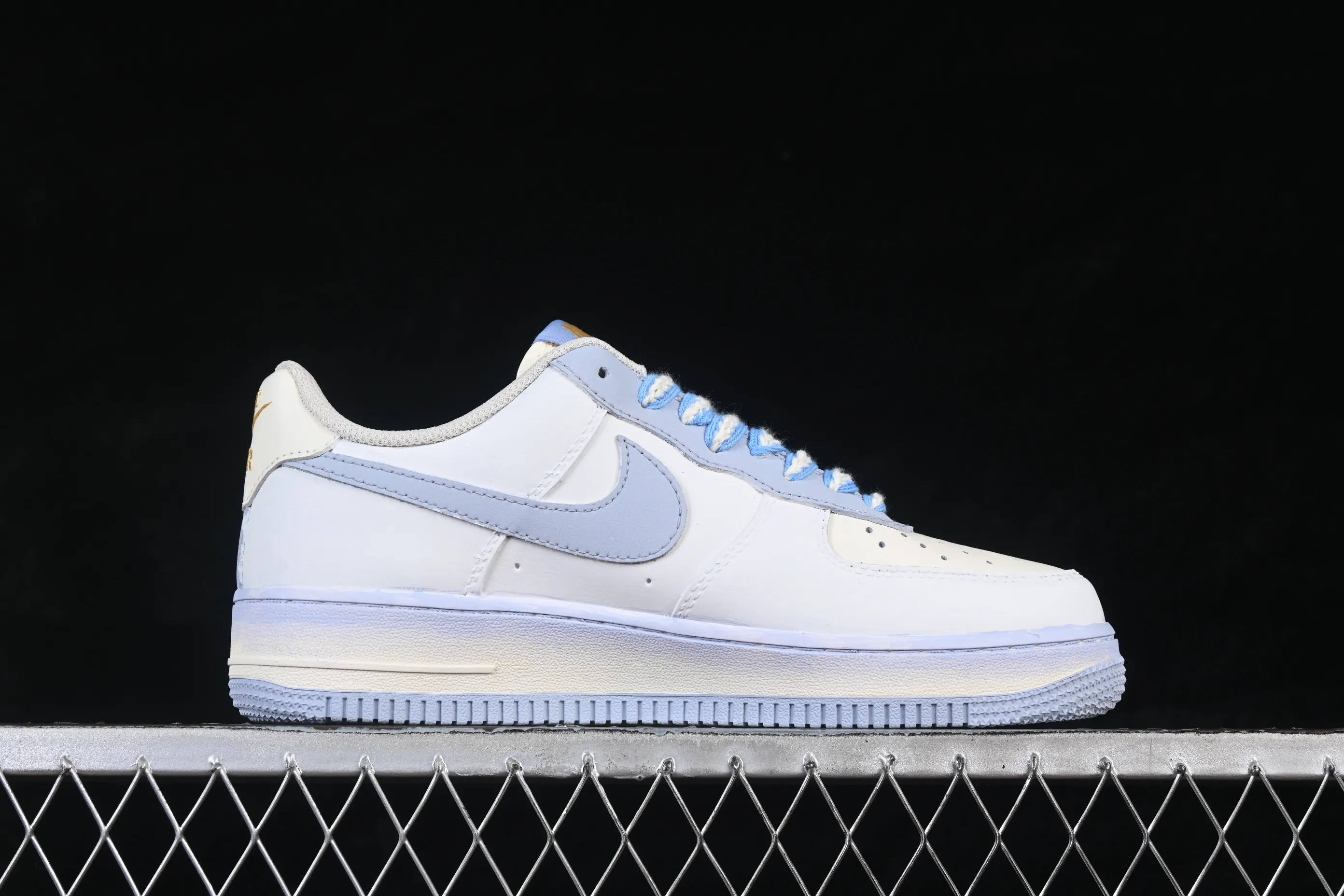 All categories Nk Air Force 1 Air Force series Nk Air Force 1 Low Air Force low-top Nike Air Force 1'07 Low "Spring Field" Hand-painted graffiti Haruno Tianxu Air Force 1 low-top casual sneakers DB3301-171